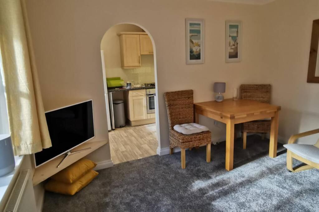 The Honeypot - Cornish Apartment Close To Eden Project & Beaches 外观 照片